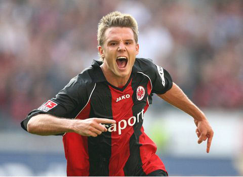 更以他的丰 更以他的丰